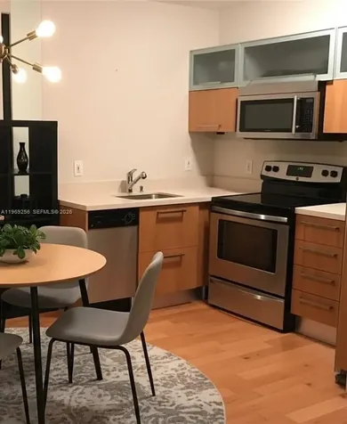 719 Meridian Avenue Miami Beach FL 33139
