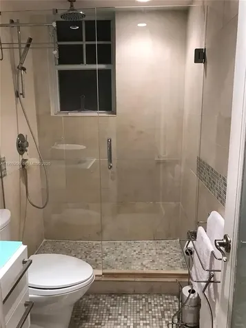 719 Meridian Avenue Miami Beach FL 33139