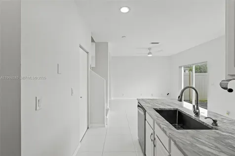 4722 Lago Vista Drive Coconut Creek FL 33073
