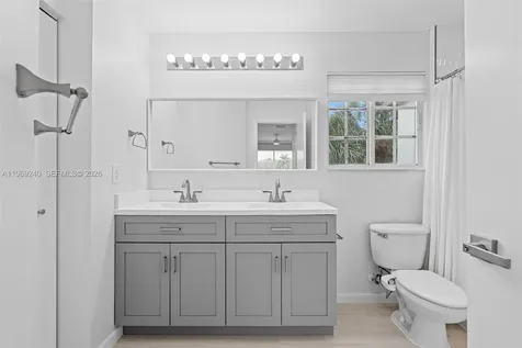 4722 Lago Vista Drive Coconut Creek FL 33073