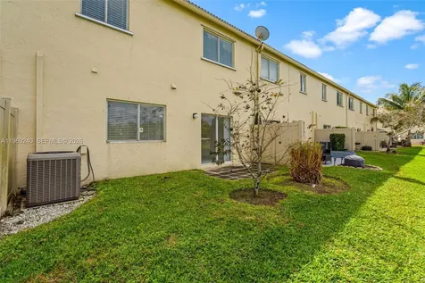 4722 Lago Vista Drive Coconut Creek FL 33073