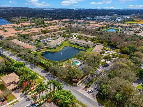 4722 Lago Vista Drive Coconut Creek FL 33073