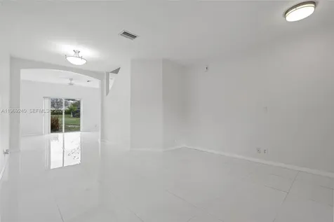 4722 Lago Vista Drive Coconut Creek FL 33073