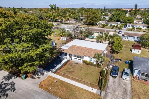 3341 NW 7th Street Lauderhill FL 33311