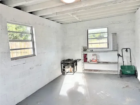 6751 Cleveland Street Hollywood FL 33024