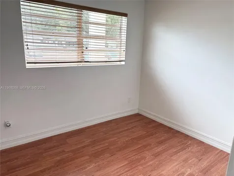 6751 Cleveland Street Hollywood FL 33024