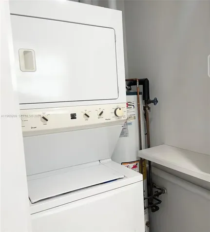 6751 Cleveland Street Hollywood FL 33024