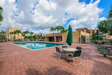 9150 Fontainebleau Boulevard Miami FL 33172