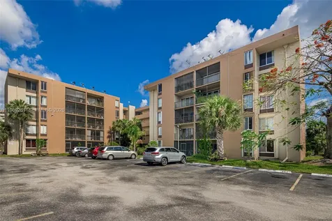 9150 Fontainebleau Boulevard Miami FL 33172