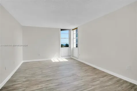 145 SE 25th Road Miami FL 33129