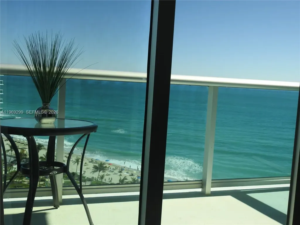 3901 S Ocean Drive Hollywood FL 33019