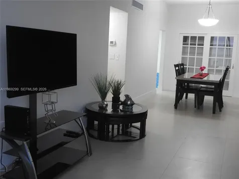 3901 S Ocean Drive Hollywood FL 33019