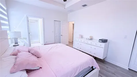 3264 W 100th Terrace Hialeah FL 33018