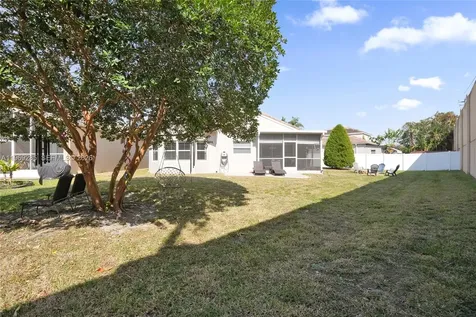 4072 NW 62nd Court Coconut Creek FL 33073