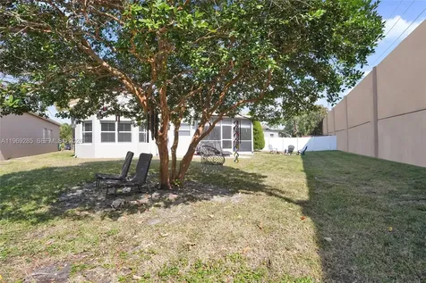 4072 NW 62nd Court Coconut Creek FL 33073