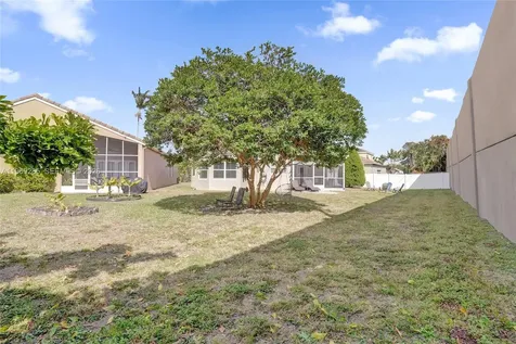 4072 NW 62nd Court Coconut Creek FL 33073