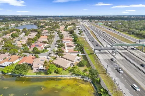 4072 NW 62nd Court Coconut Creek FL 33073