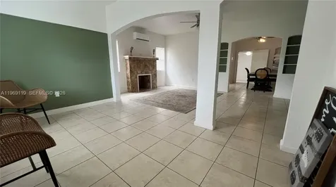 Miami FL 33127