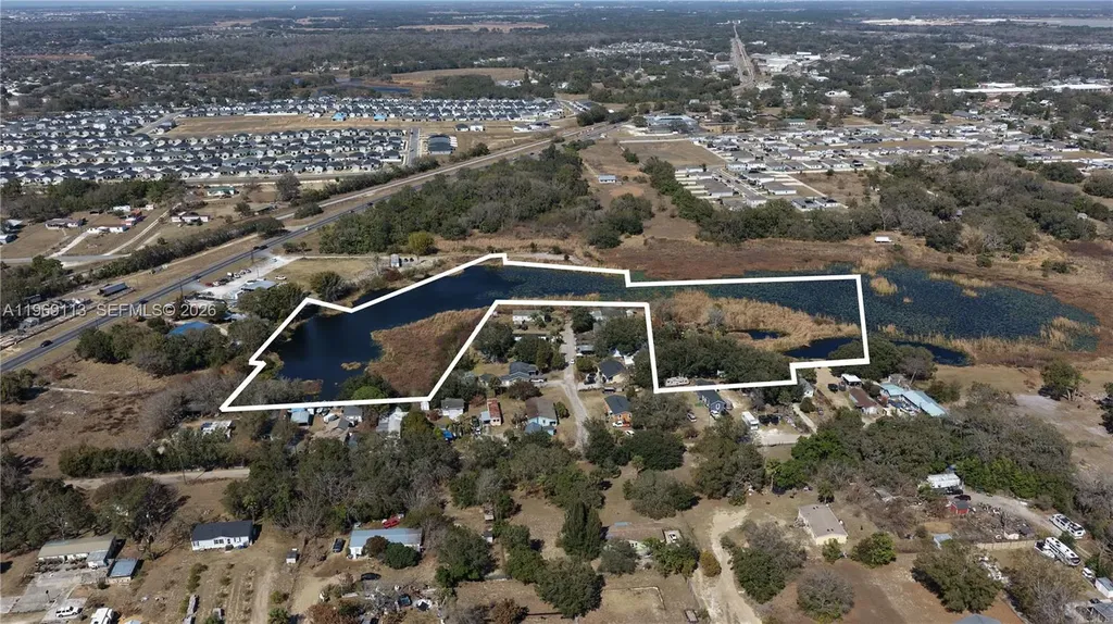 800 Us Highway 17/92 Davenport FL 33837