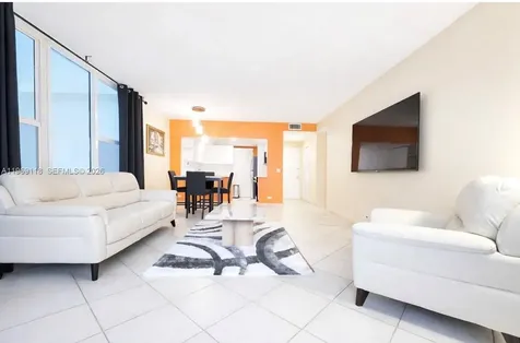 3505 S Ocean Drive Hollywood FL 33019