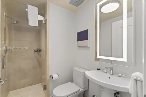 4401 Collins Avenue Miami Beach FL 33140