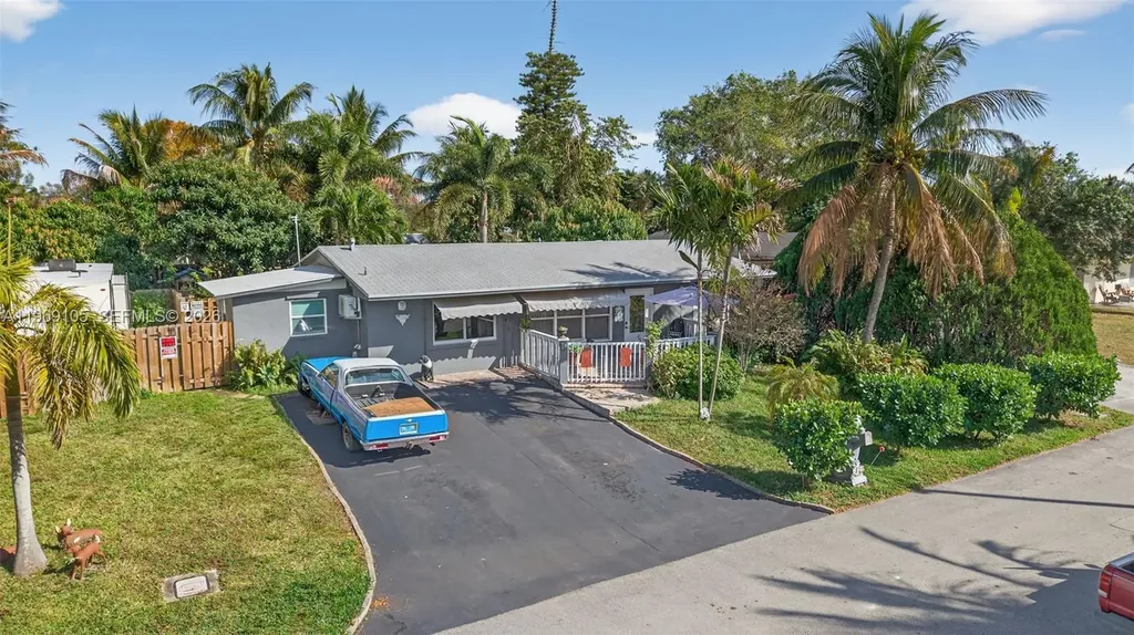 4280 NE 11th Terrace Pompano Beach FL 33064