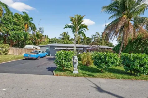 4280 NE 11th Terrace Pompano Beach FL 33064