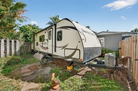 4280 NE 11th Terrace Pompano Beach FL 33064