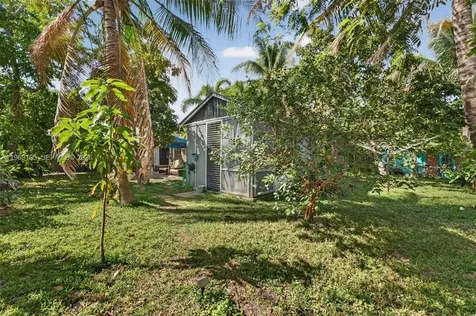 4280 NE 11th Terrace Pompano Beach FL 33064