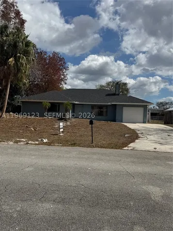 1573 SE Clearbrook Street Port St. Lucie FL 34983