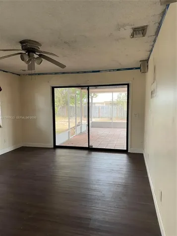 1573 SE Clearbrook Street Port St. Lucie FL 34983
