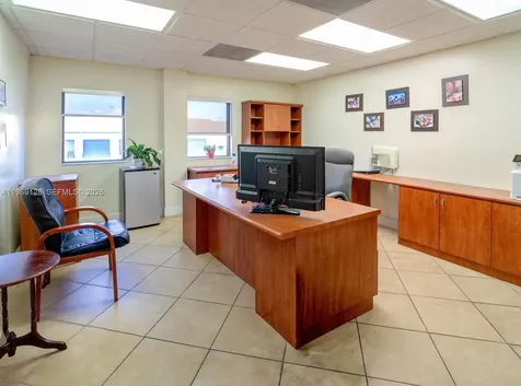 7801 W 25th Court Hialeah FL 33016