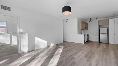 1561 Jefferson Avenue Miami Beach FL 33139