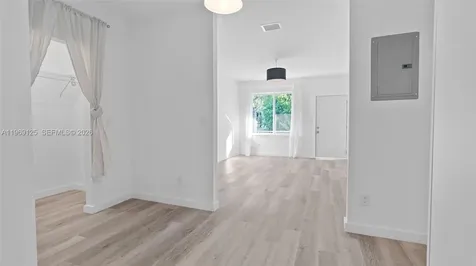 1561 Jefferson Avenue Miami Beach FL 33139
