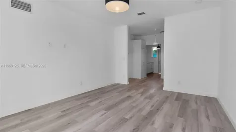 1561 Jefferson Avenue Miami Beach FL 33139
