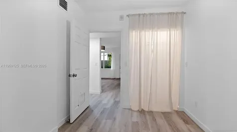 1561 Jefferson Avenue Miami Beach FL 33139
