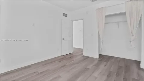 1561 Jefferson Avenue Miami Beach FL 33139