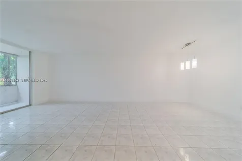 8501 NW 8th Street Miami FL 33126