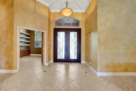 3280 Huntington Weston FL 33332