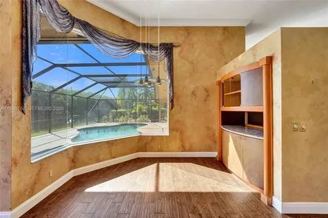3280 Huntington Weston FL 33332
