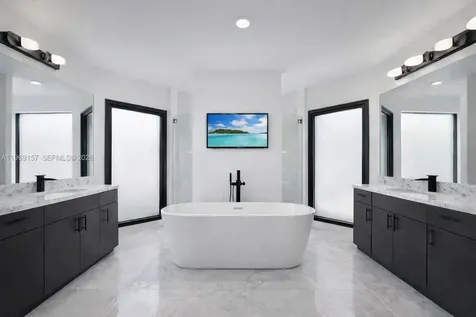 3280 Huntington Weston FL 33332