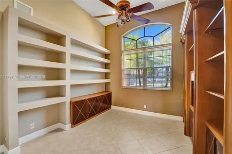 3280 Huntington Weston FL 33332
