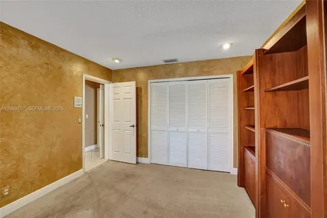 3280 Huntington Weston FL 33332
