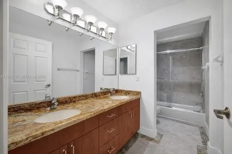 3280 Huntington Weston FL 33332