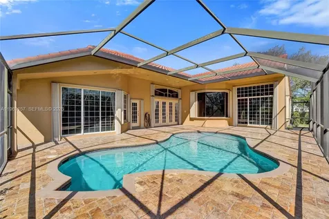 3280 Huntington Weston FL 33332