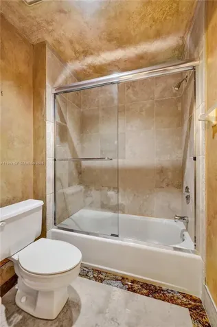 3280 Huntington Weston FL 33332