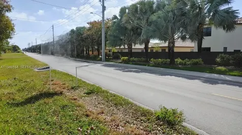 11901 SW 232nd Street Miami FL 33170