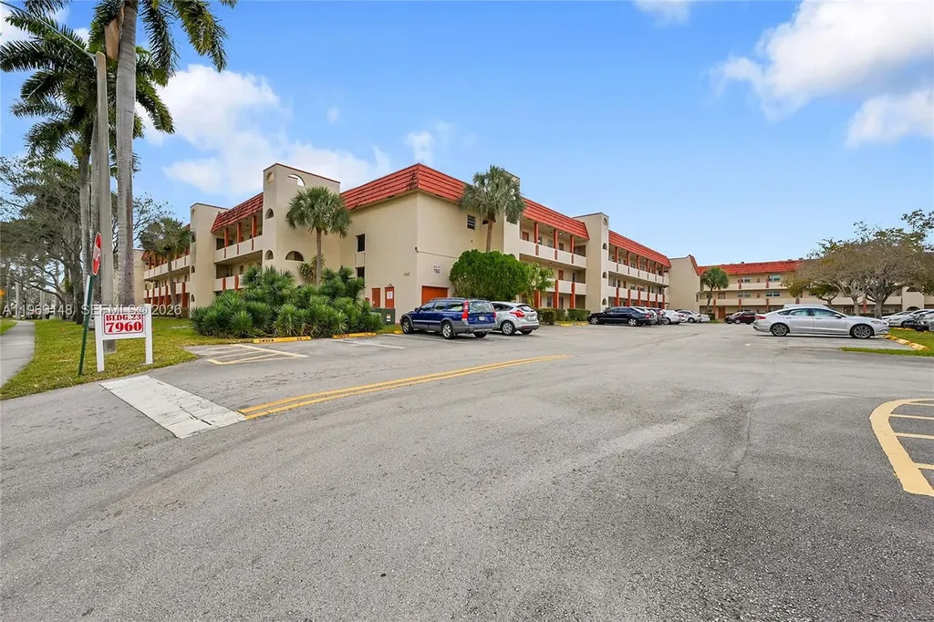 7960 N Sunrise Lakes Drive Sunrise FL 33322