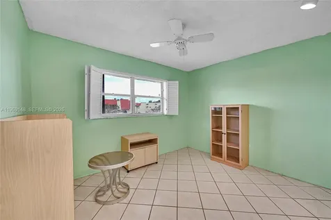 7960 N Sunrise Lakes Drive Sunrise FL 33322