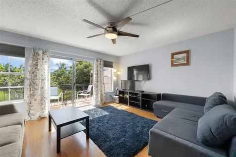 670 Tennis Club Drive Fort Lauderdale FL 33311
